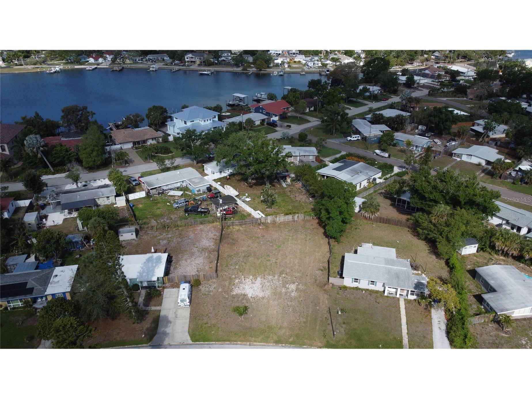 4101 Neptune Drive SE Saint Petersburg FL 33705 TB8501564 image2