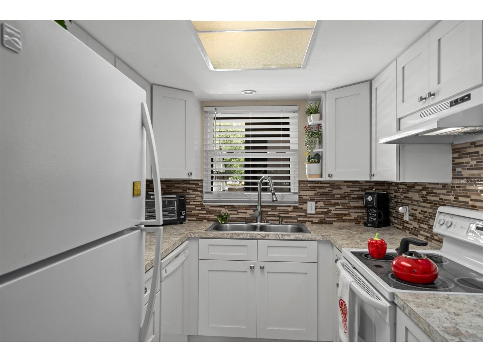 4101 Passport Lane #202 New Port Richey FL 34653 TB8515717 image4