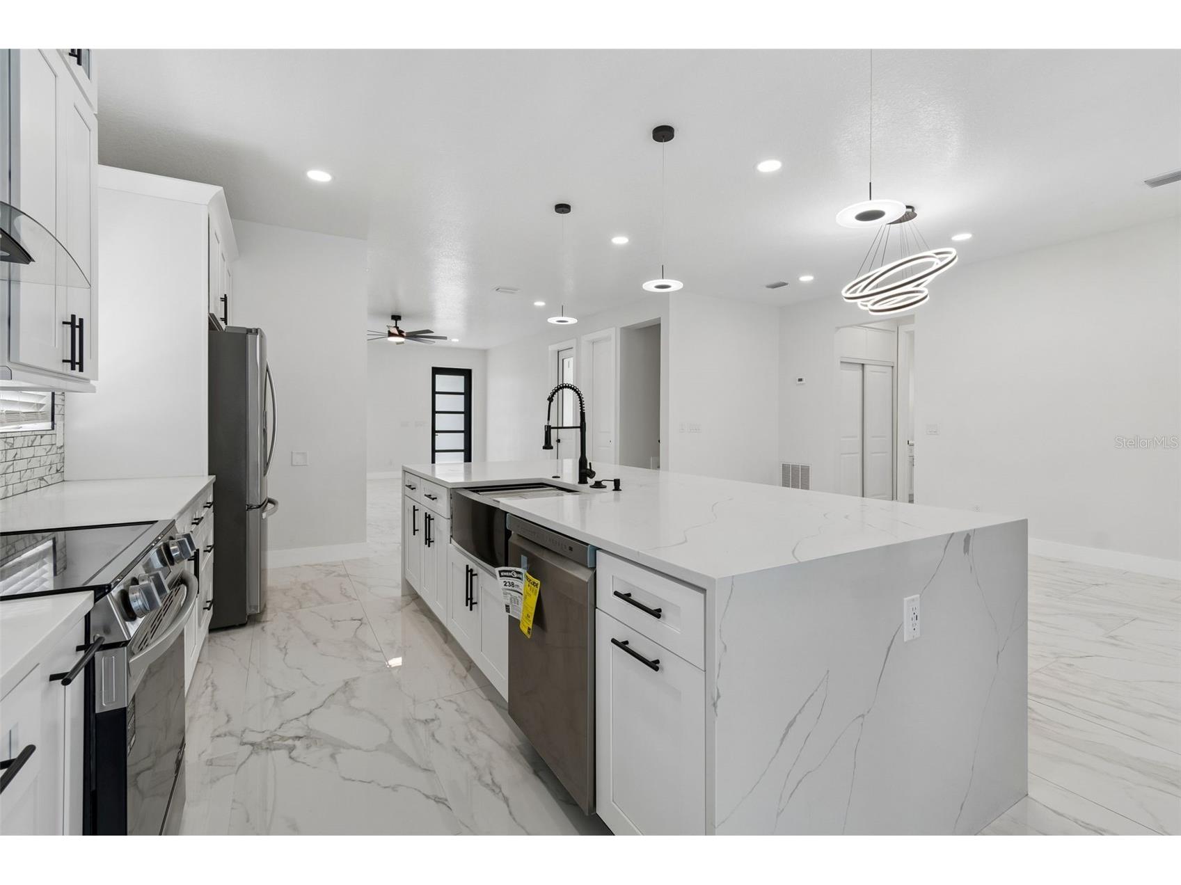 4101 W Mango Avenue Tampa FL 33616 TB8389545 image14