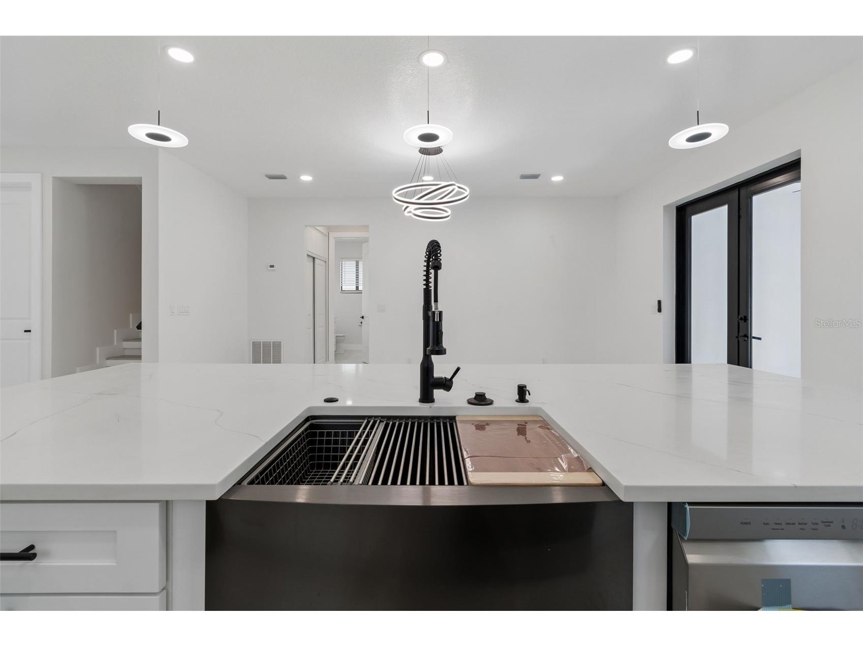 4101 W Mango Avenue Tampa FL 33616 TB8389545 image15