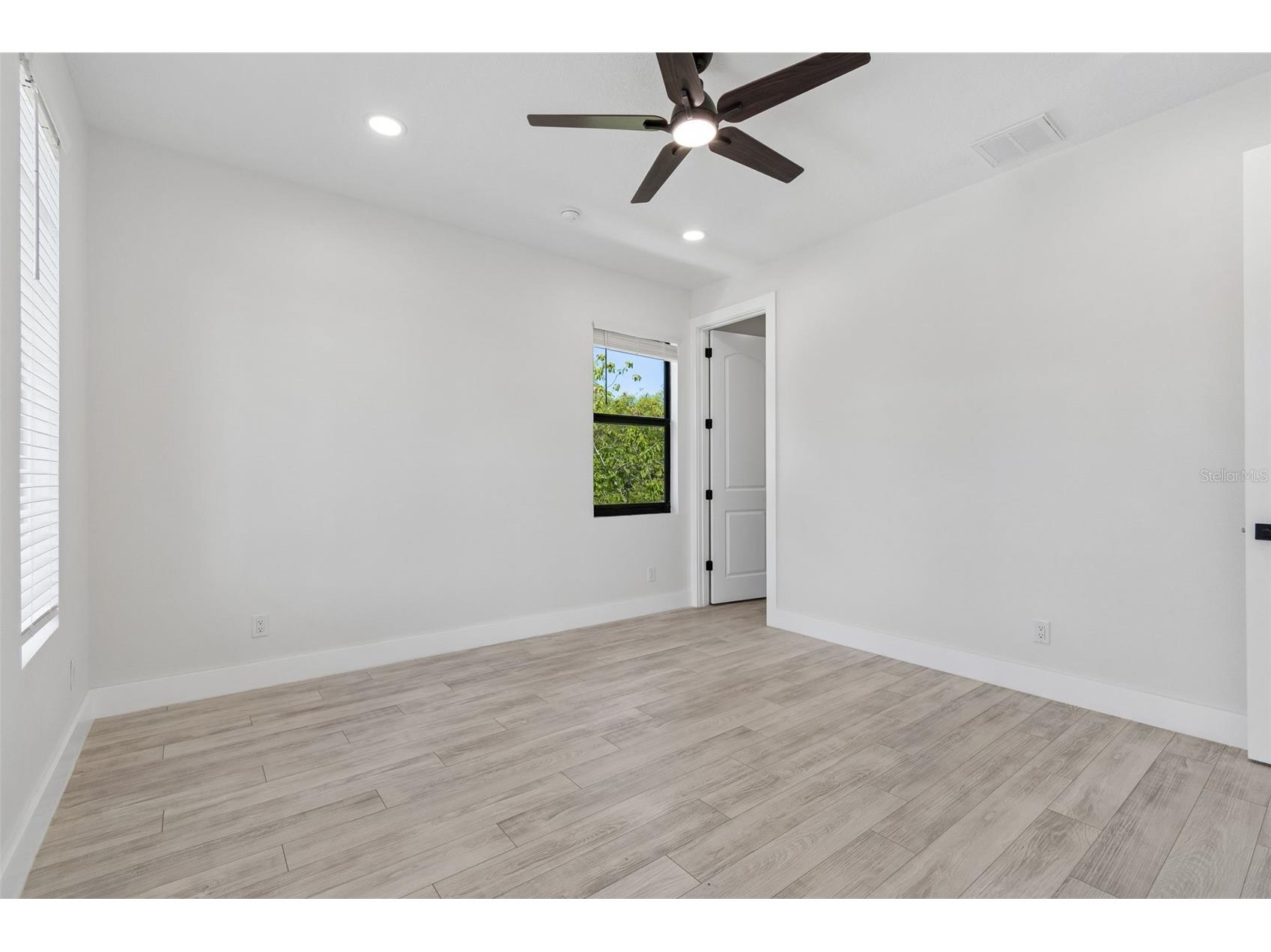 4101 W Mango Avenue Tampa FL 33616 TB8389545 image59