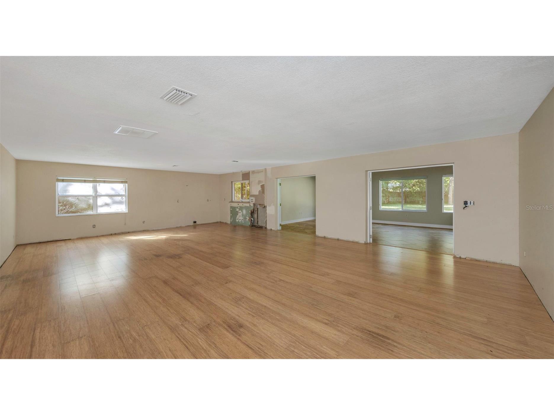 4101 Windtree Drive Tampa FL 33624 TB8502526 image7