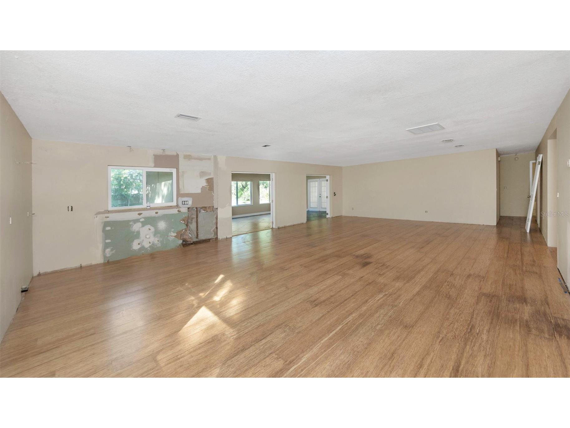 4101 Windtree Drive Tampa FL 33624 TB8502526 image8