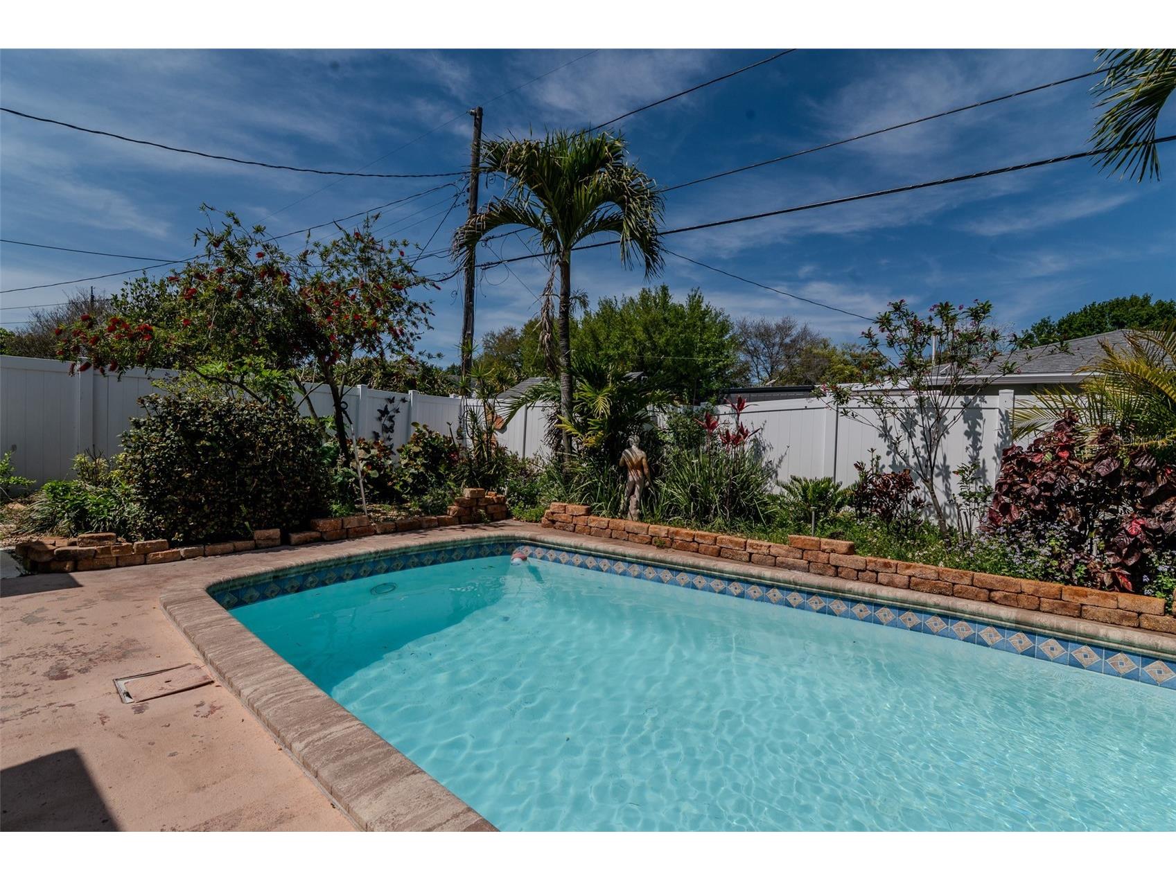 4101 Yardley Avenue N Saint Petersburg FL 33713 TB8487630 image35