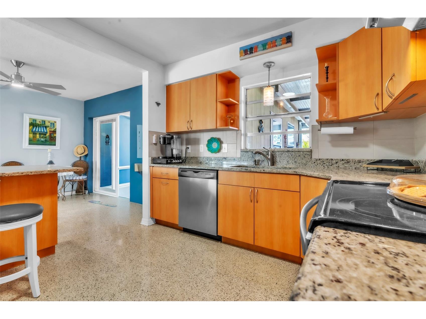 4101 Yardley Avenue N Saint Petersburg FL 33713 TB8487630 image9