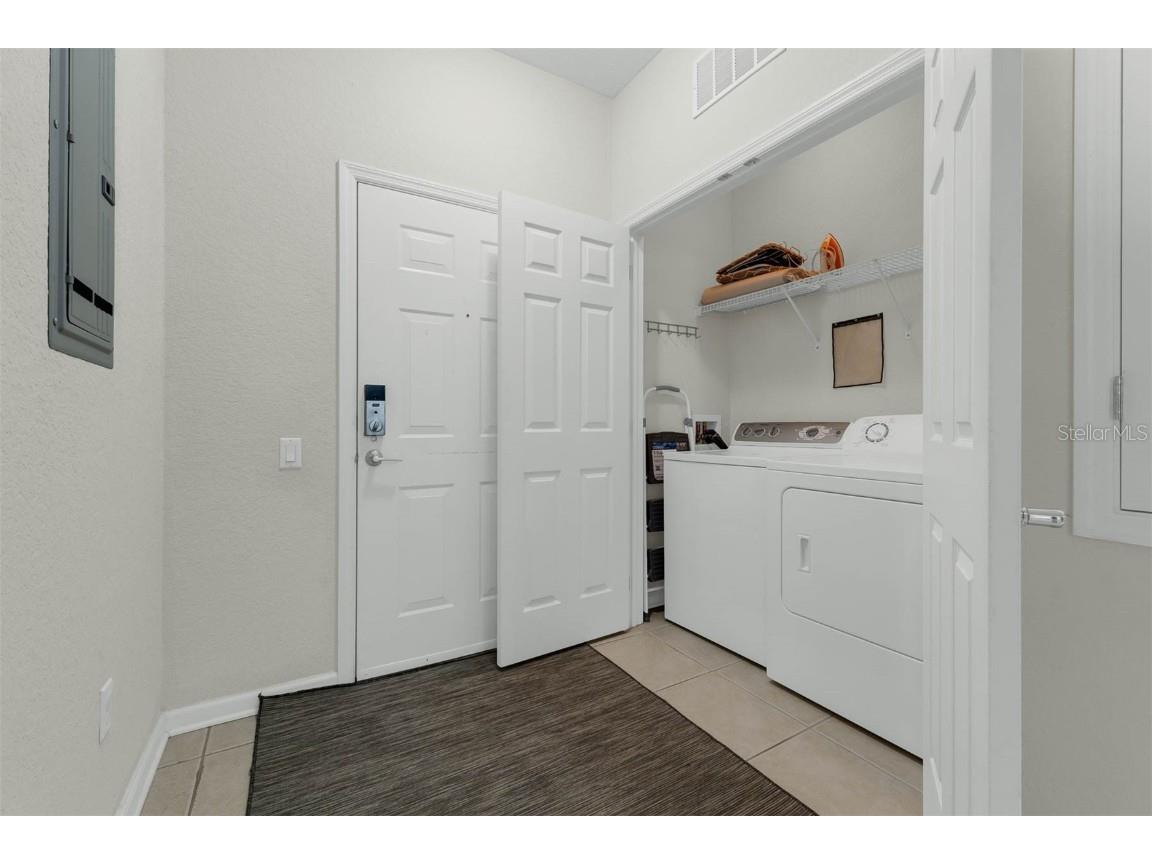 4102 Breakview Drive #30603 Orlando FL 32819 O6295516 image2