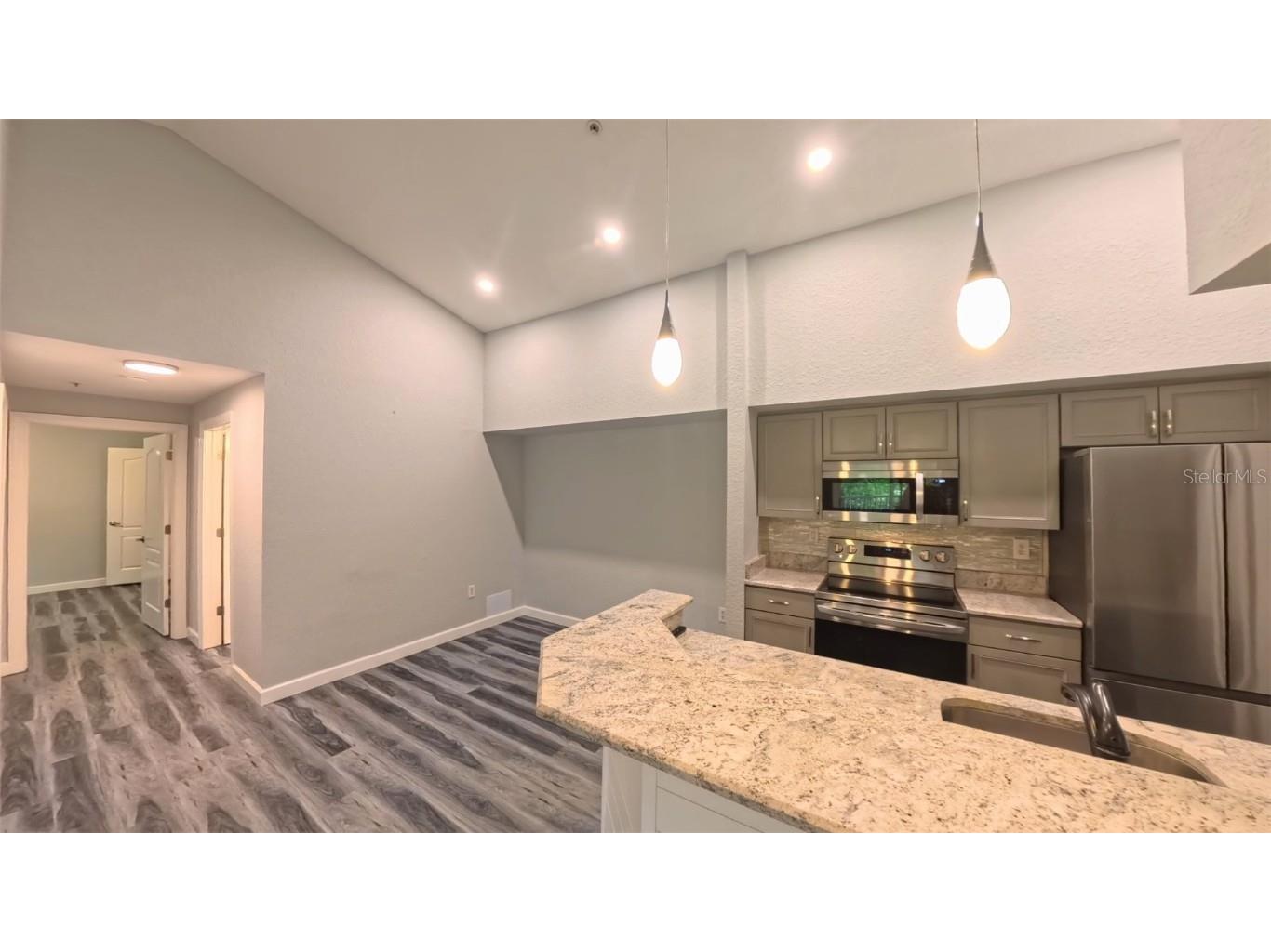 4102 Central Sarasota Parkway #924 Sarasota FL 34238 A4666289 image5