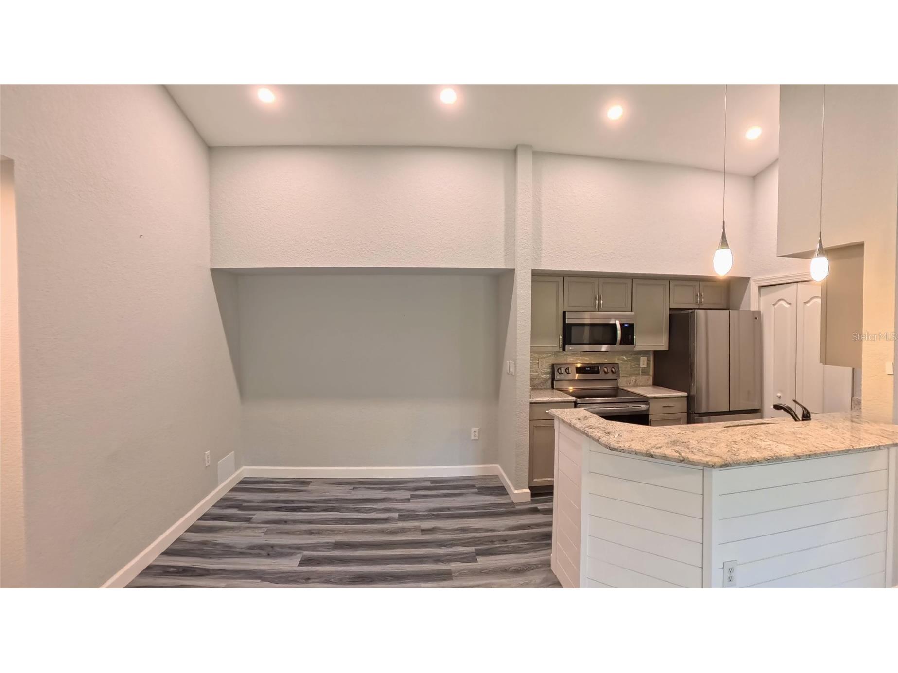 4102 Central Sarasota Parkway #924 Sarasota FL 34238 A4688293 image14