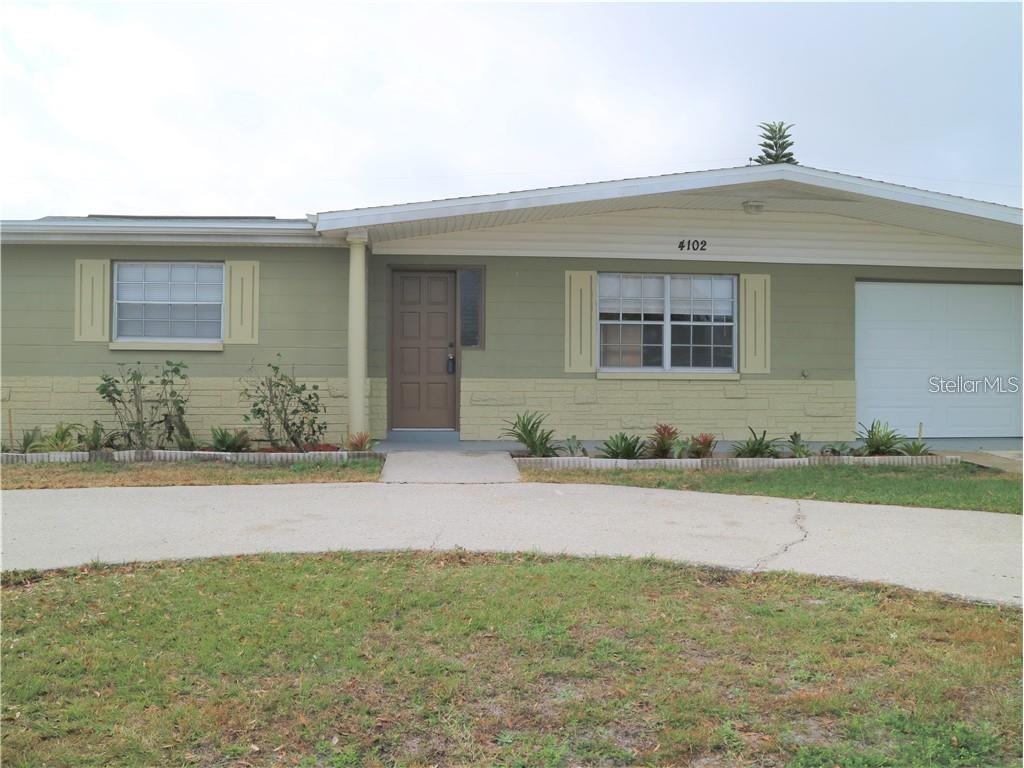 4102 Darlington Road Holiday FL 34691 U8243048 image1