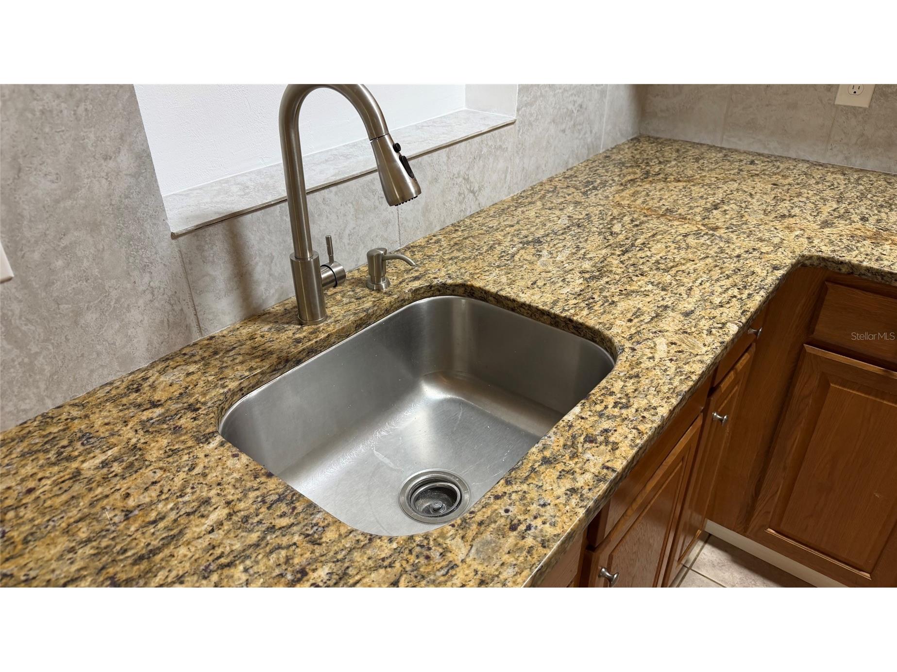 4102 Highland Loop New Port Richey FL 34652 TB8526938 image8