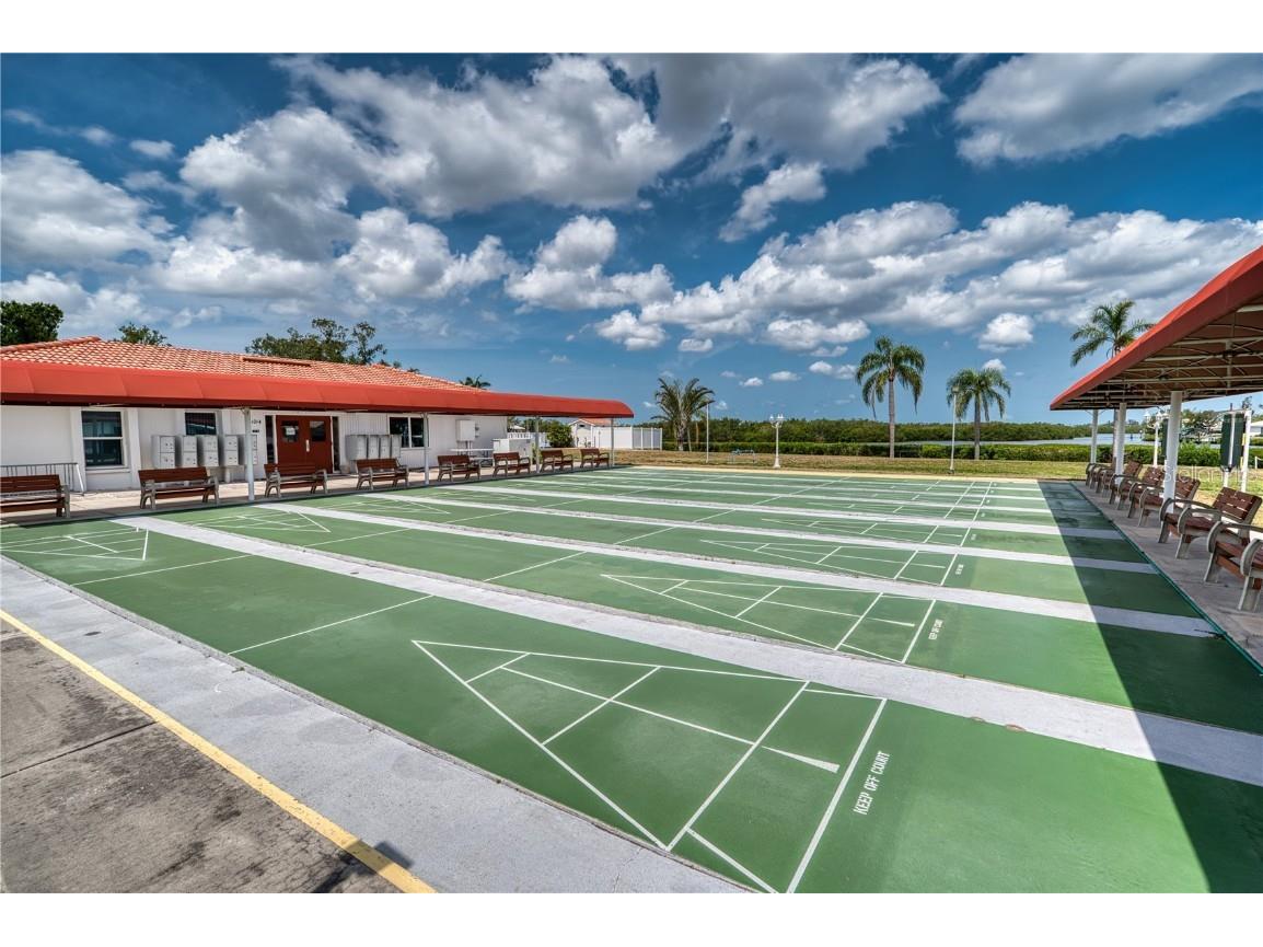 4102 Lakewood Avenue Bradenton FL 34208 A4670472 image52