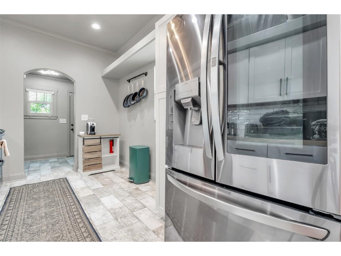 4102 N Branch Avenue Tampa FL 33603 TB8433827 image10