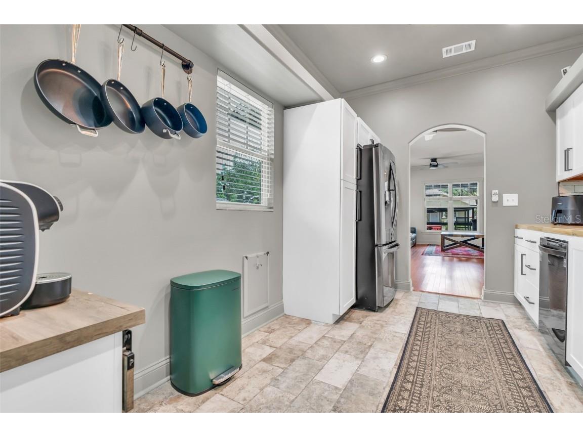 4102 N Branch Avenue Tampa FL 33603 TB8433827 image12