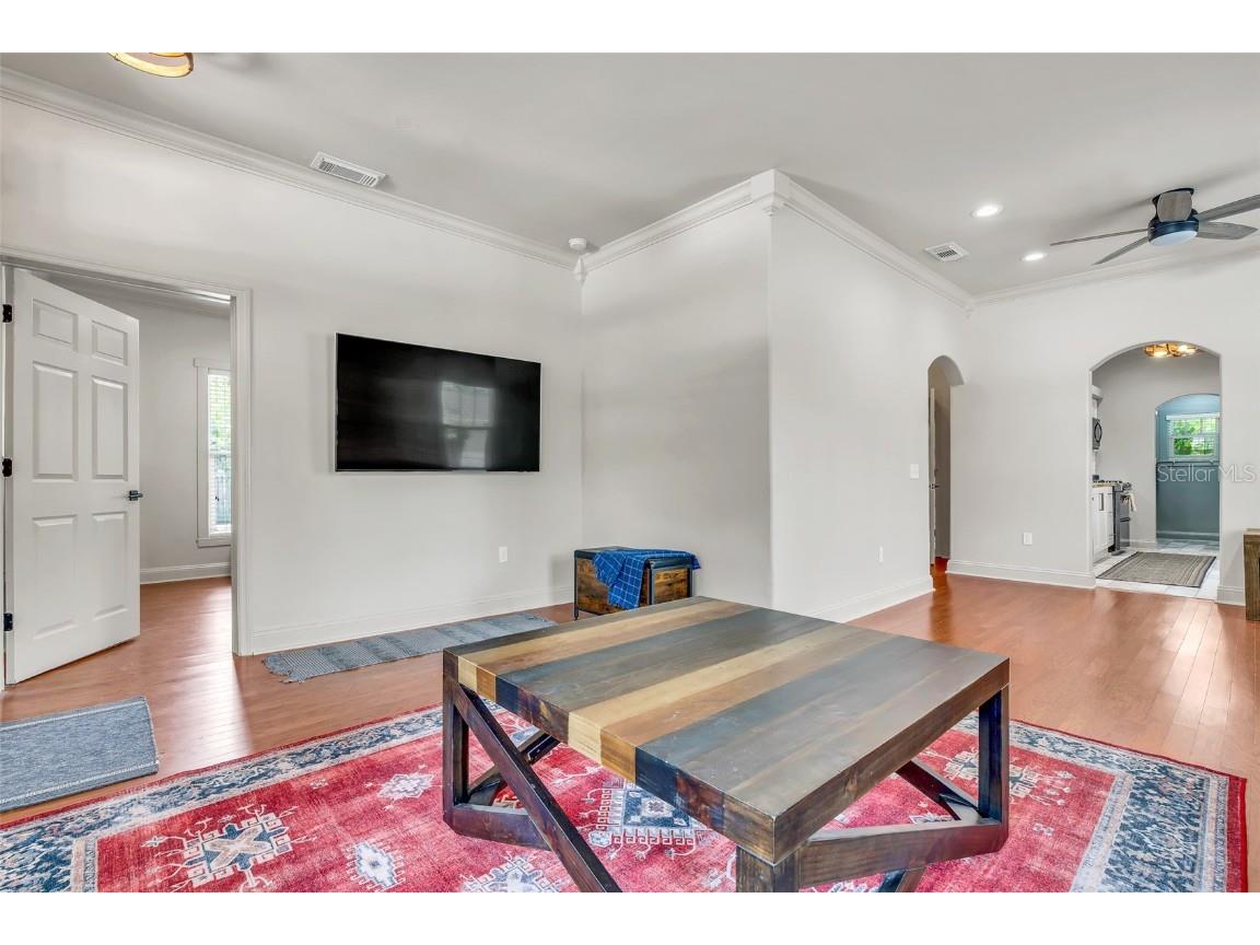 4102 N Branch Avenue Tampa FL 33603 TB8433827 image8