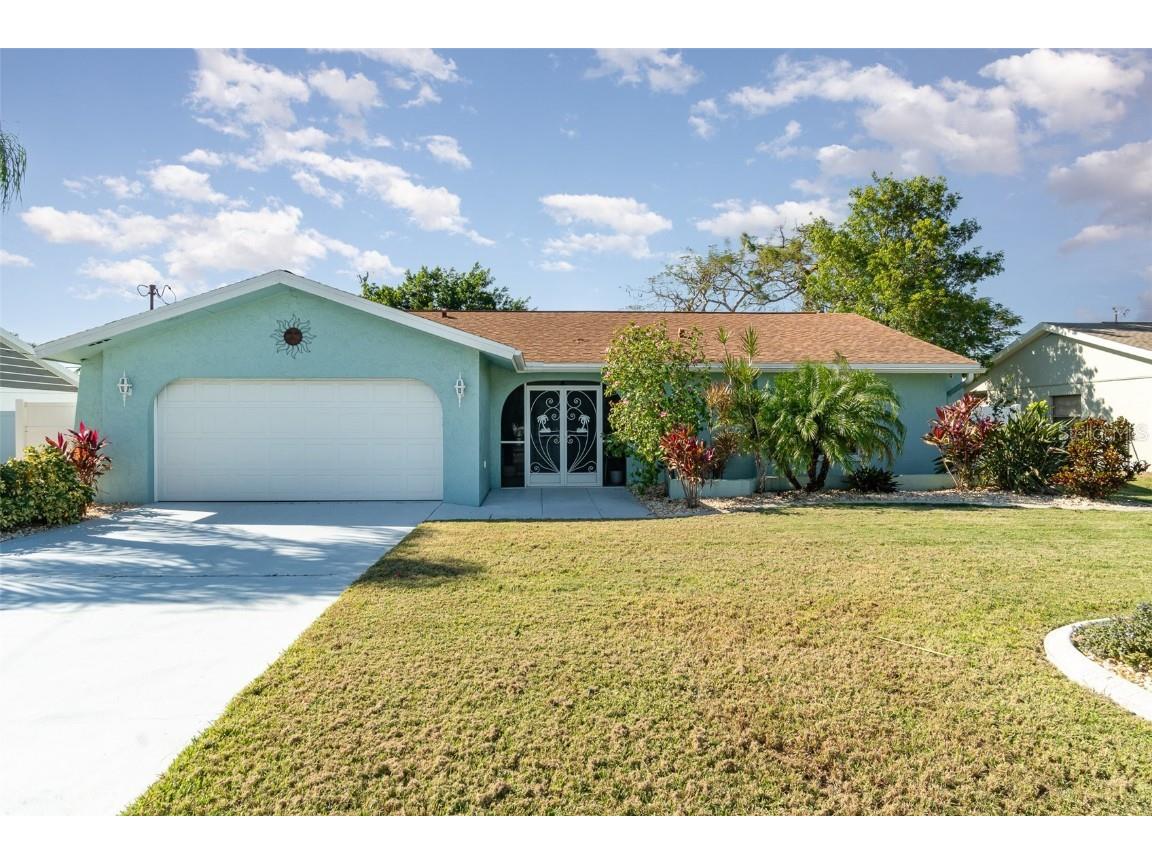 4102 SE 2nd Avenue Cape Coral FL 33904 A4631662 image1