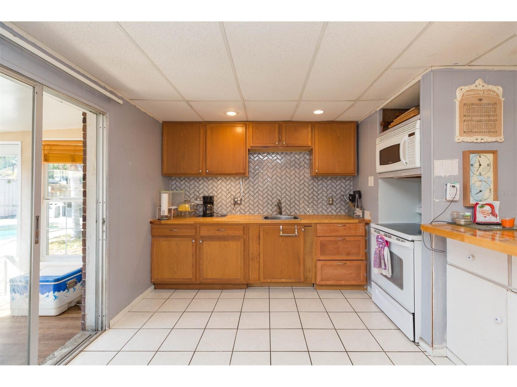 4102 W Fairview Heights Tampa FL 33616 TB8471700 image13