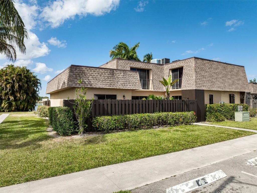 4102 Waterview Circle Palm Springs FL 33461 O6306311 image1