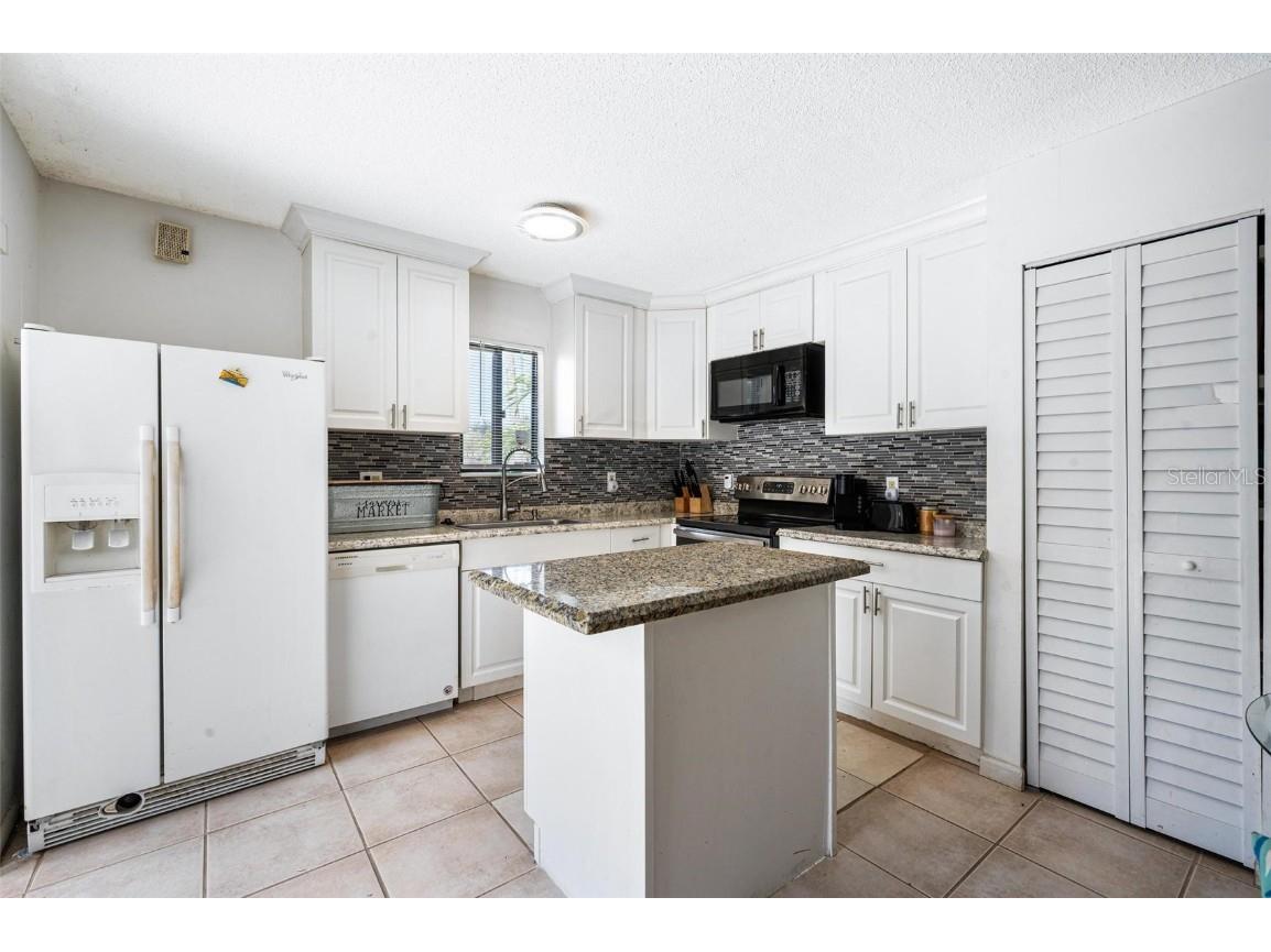 4102 Waterview Circle Palm Springs FL 33461 O6306311 image11