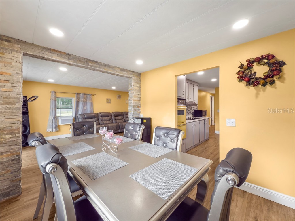 4102 Woodland Circle Deland FL 32724 V4945780 image12