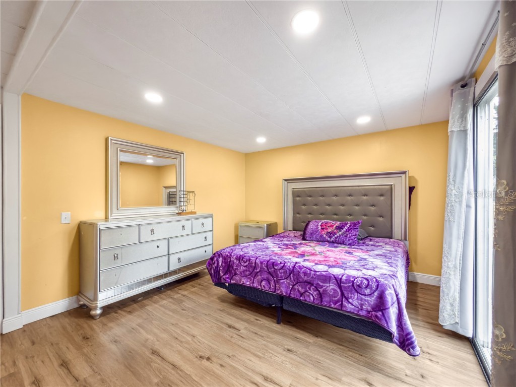 4102 Woodland Circle Deland FL 32724 V4945780 image20