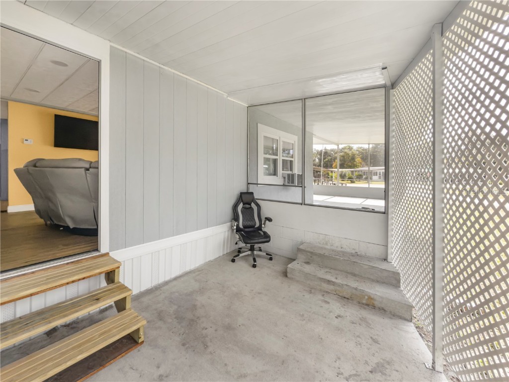 4102 Woodland Circle Deland FL 32724 V4945780 image25