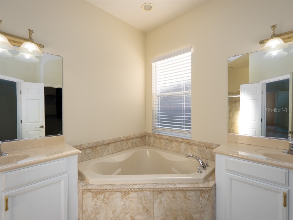 4103 61st Avenue E Bradenton FL 34203 A4675197 image34