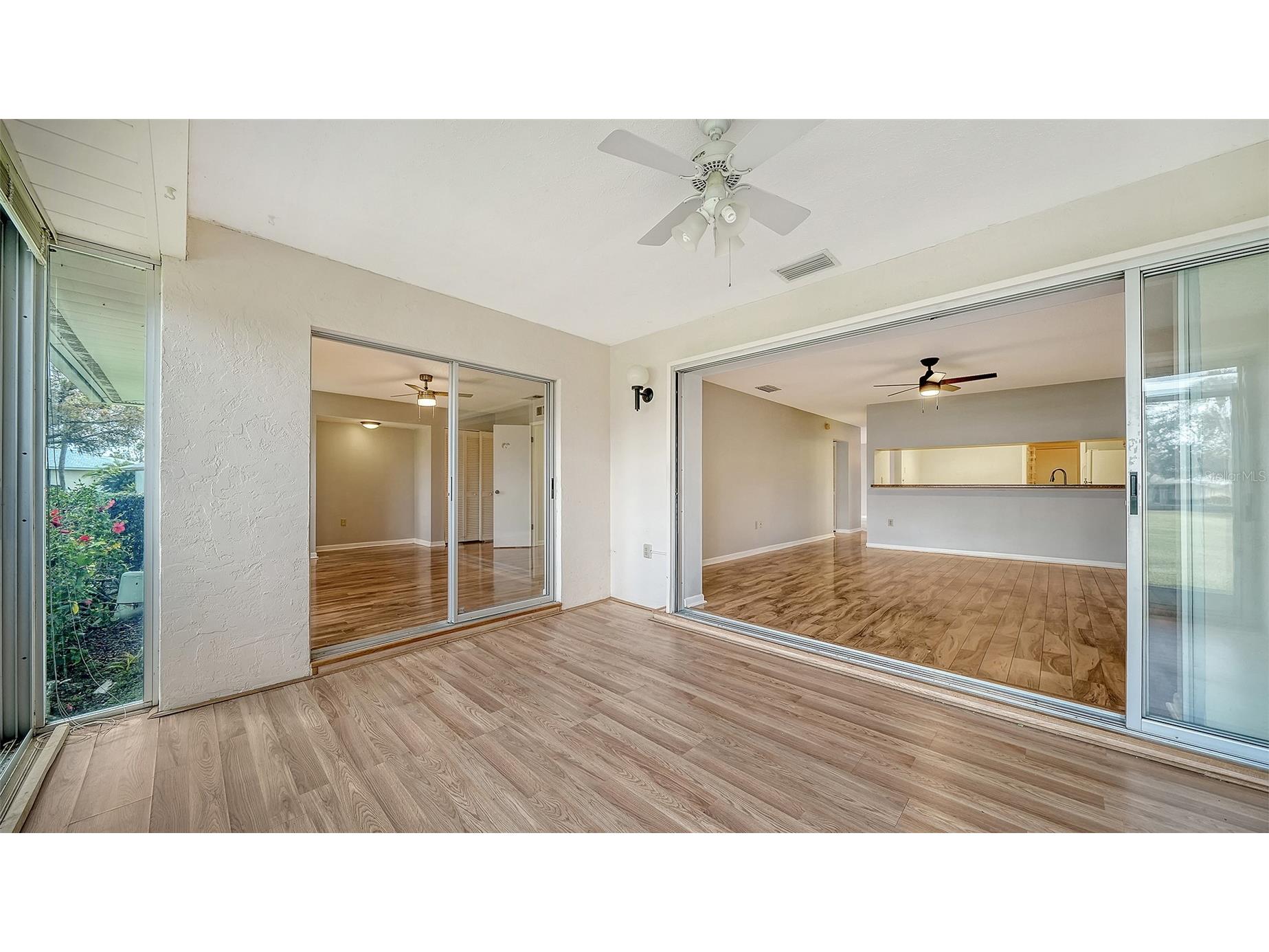 4103 Center Gate Boulevard #2 Sarasota FL 34233 A4687187 image12