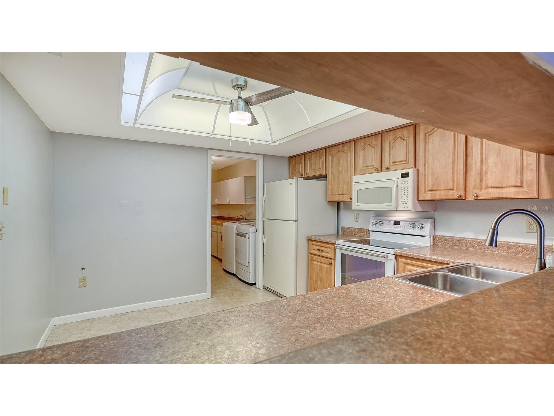 4103 Center Gate Boulevard #2 Sarasota FL 34233 A4687187 image15