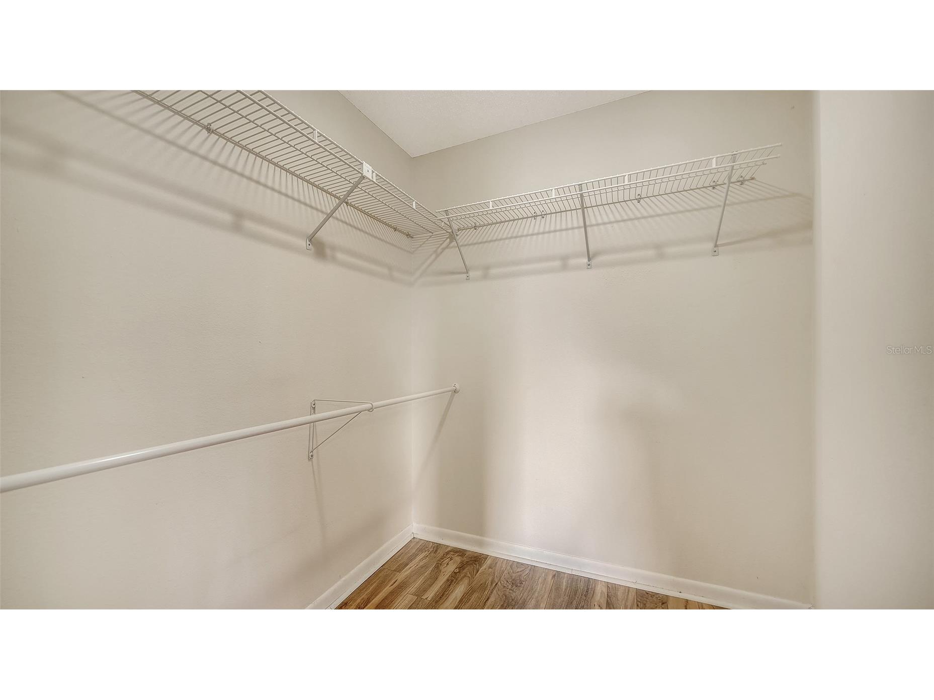 4103 Center Gate Boulevard #2 Sarasota FL 34233 A4687187 image23