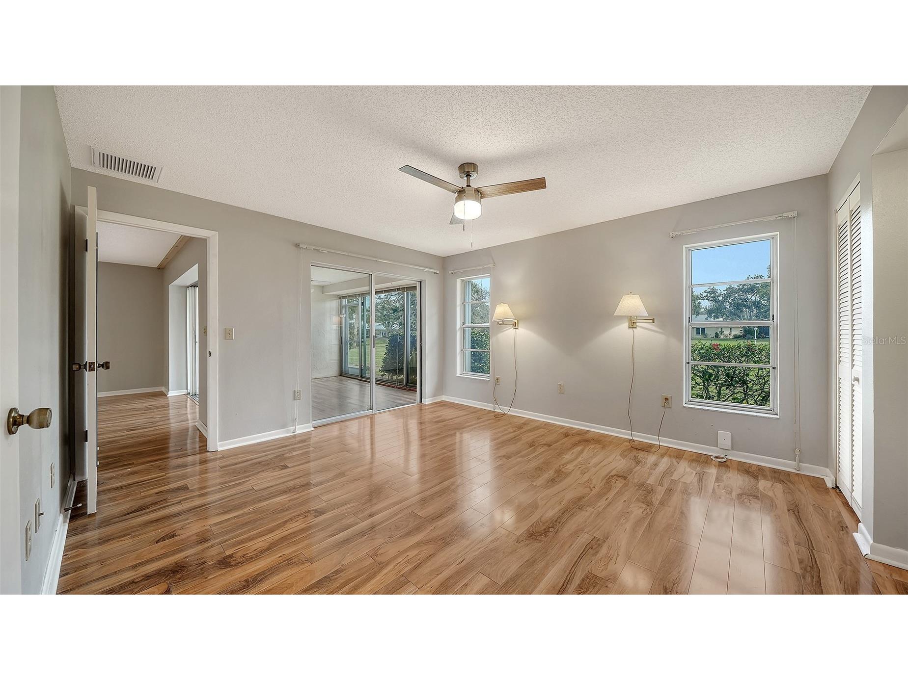 4103 Center Gate Boulevard #2 Sarasota FL 34233 A4687187 image24