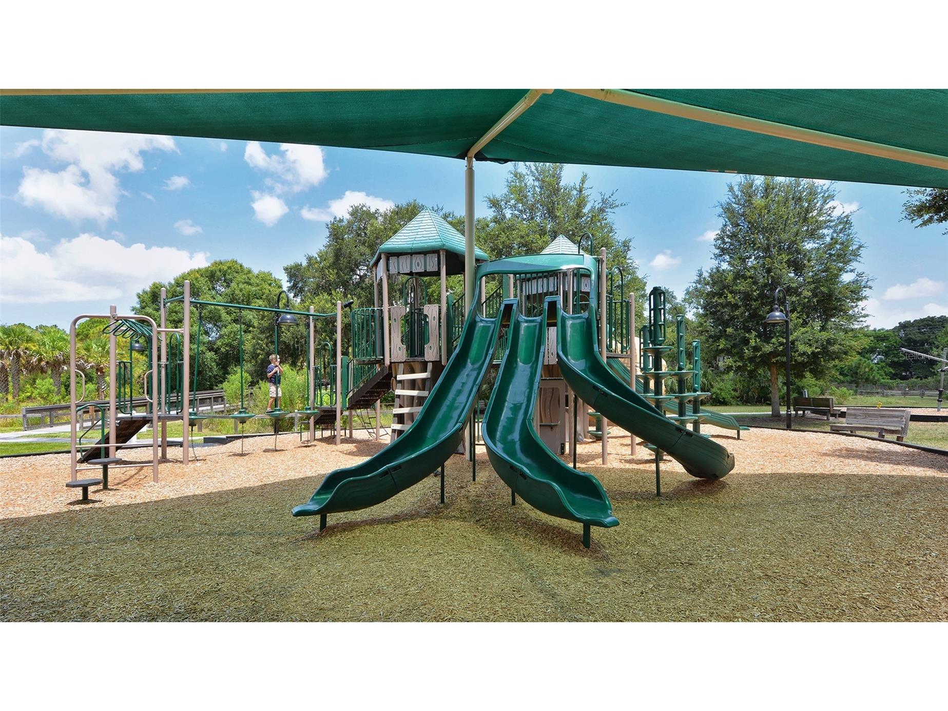 4103 Center Gate Boulevard #2 Sarasota FL 34233 A4687187 image34