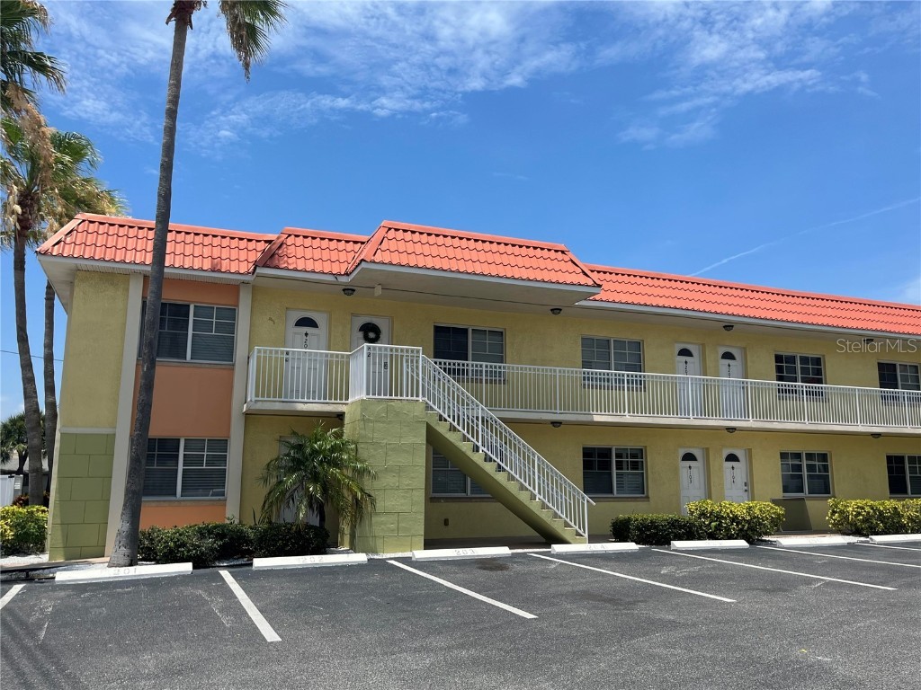 4103 Gulf Boulevard #202 Saint Pete Beach FL 33706 U8205094 image1