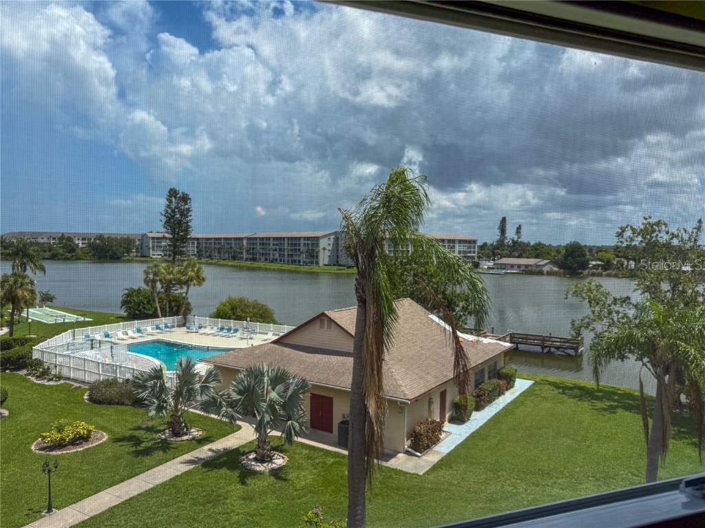4103 Lake Bayshore Drive #404 Bradenton FL 34205 A4661481 image2