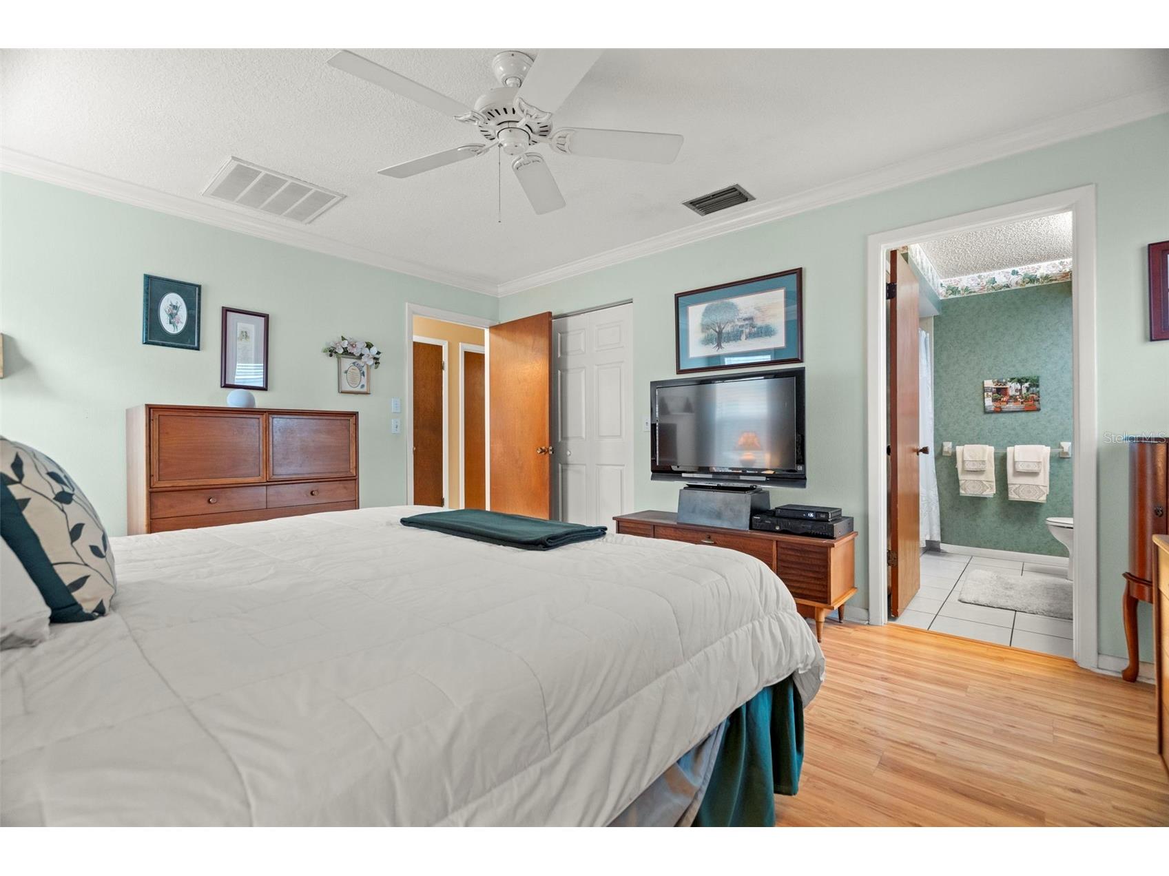 4103 N Bay Hills Boulevard Safety Harbor FL 34695 TB8508621 image42