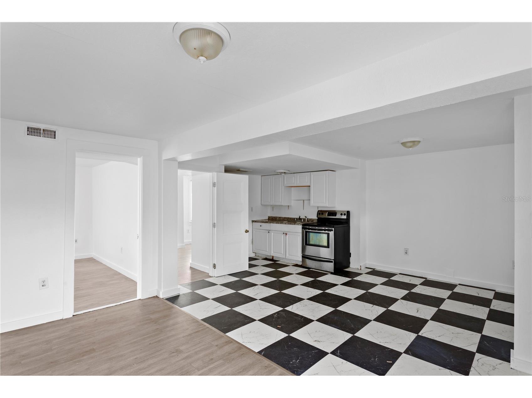 4103 N Howard Avenue #A Tampa FL 33607 TB8511227 image7