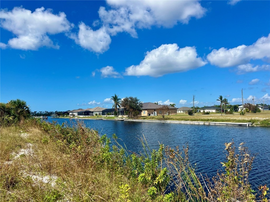 4103 NW 39th Street Cape Coral FL 33993 C7488608 image2