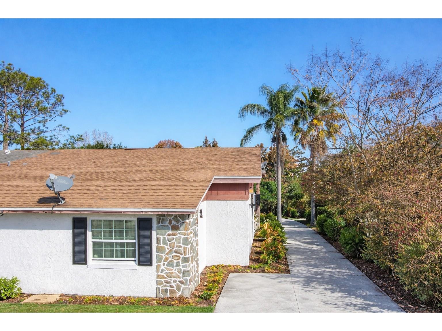 4103 Spitfire Avenue Kissimmee FL 34741 O6384633 image1