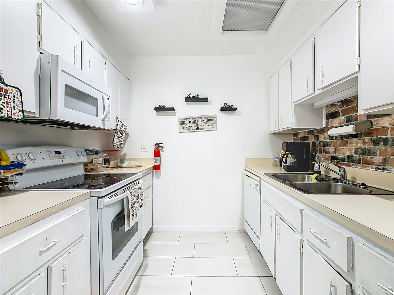 4103 Spitfire Avenue Kissimmee FL 34741 O6384633 image14