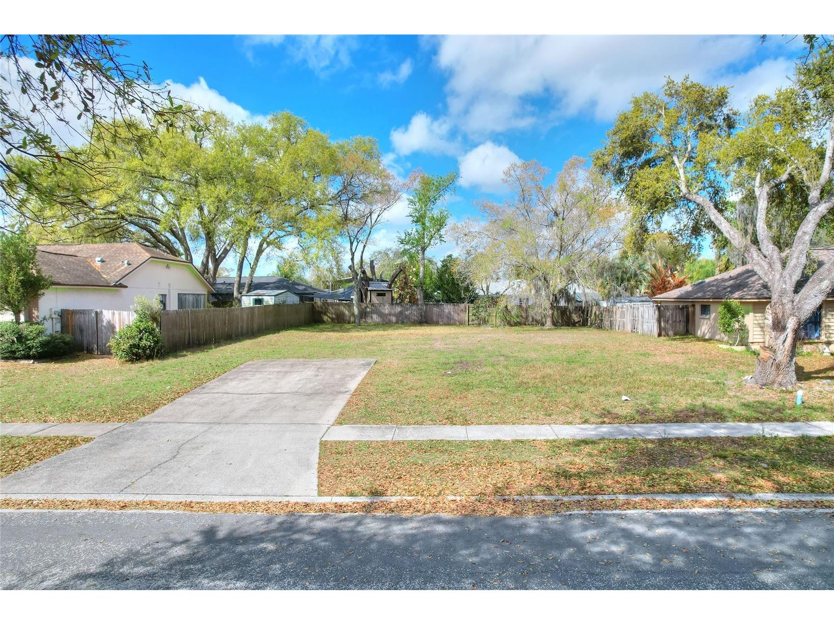 4103 Yellowwood Drive Valrico FL 33594 TB8486005 image1