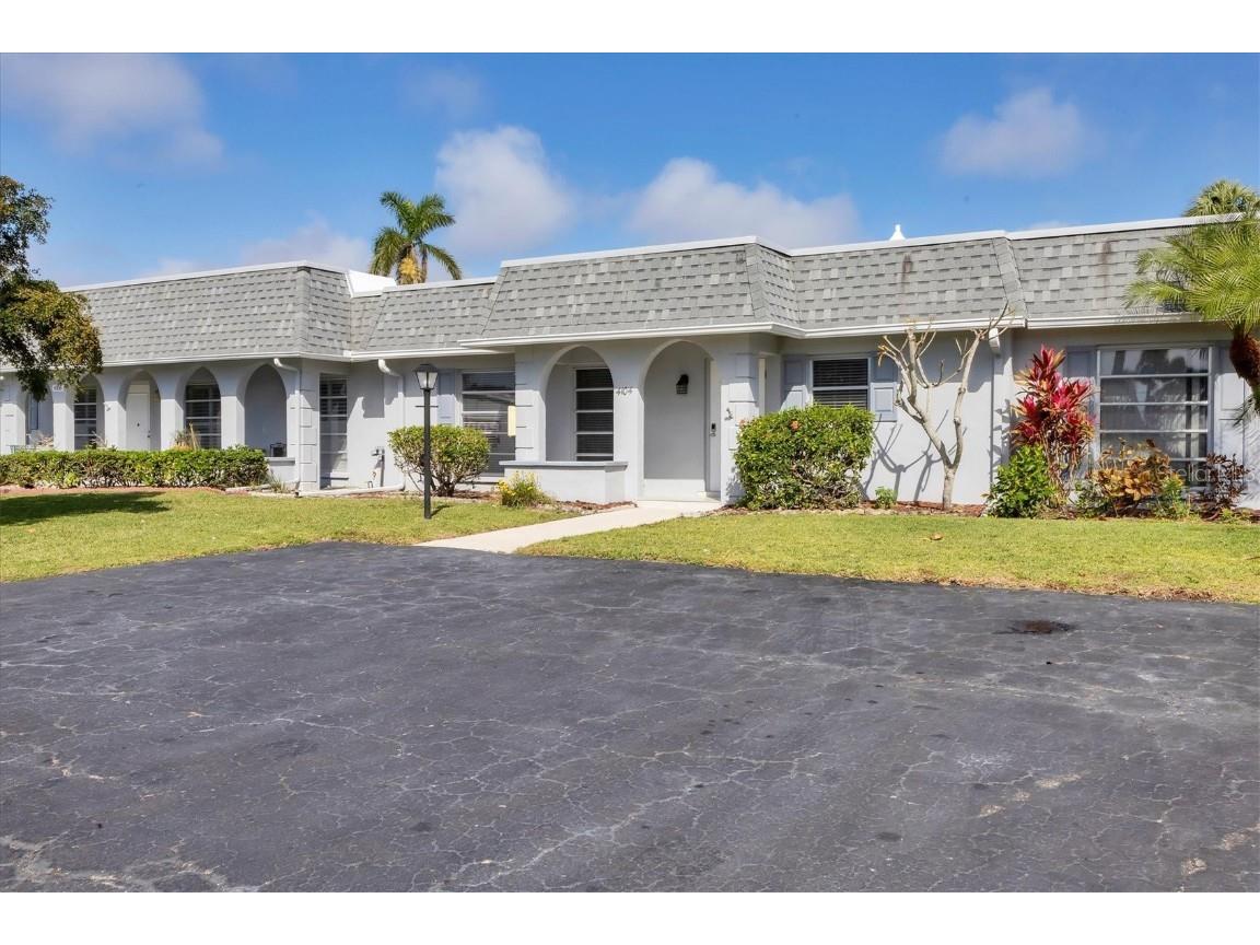 4104 35th Avenue W Bradenton FL 34205 A4640939 image1