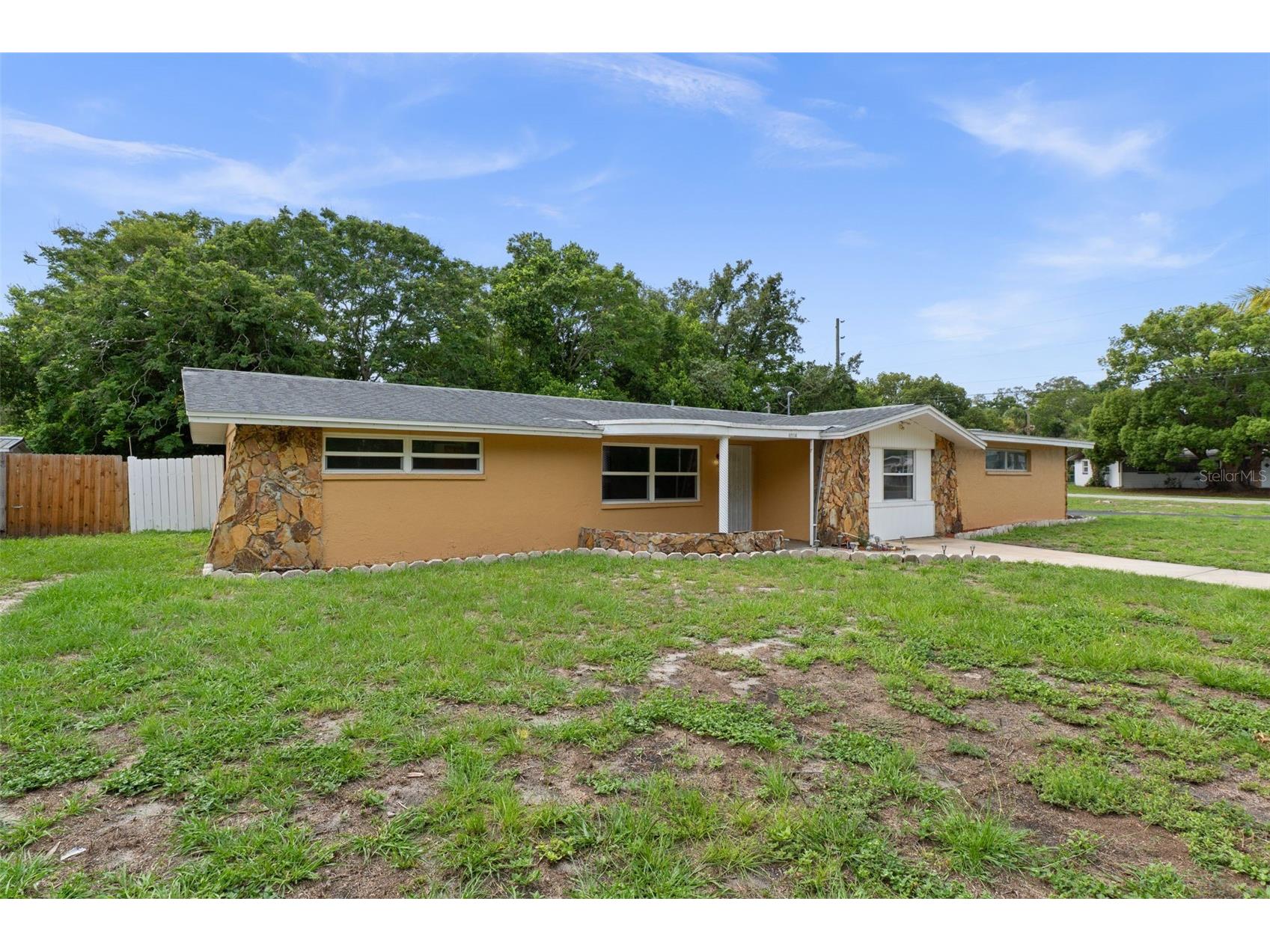 4104 Arrowhead Avenue Spring Hill FL 34606 W7886362 image3