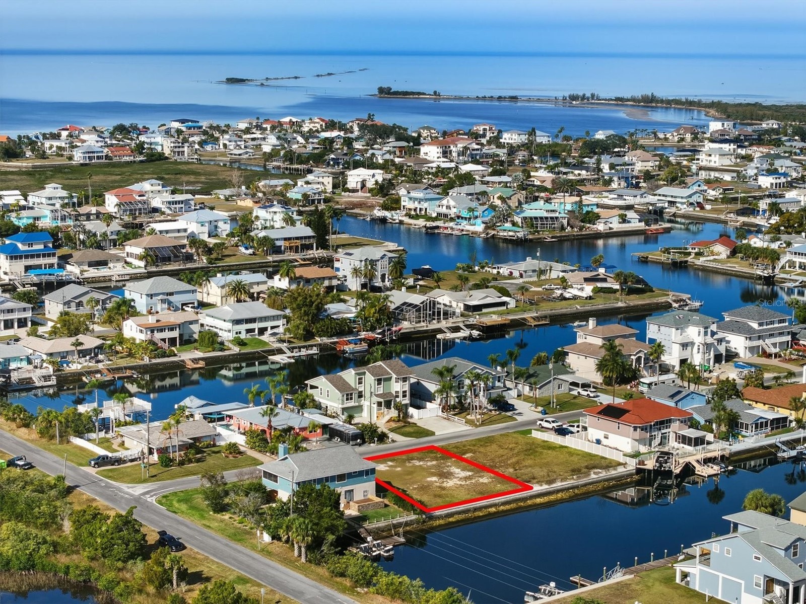 4104 Camelia Drive Hernando Beach FL 34607 - DIRECT GULF ACCESS & VIEWS W7881993 image8