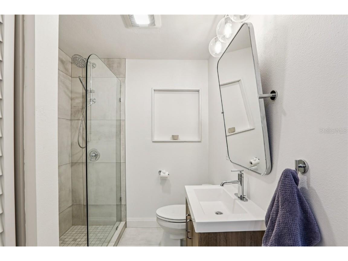 4104 N Seminole Avenue Tampa FL 33603 TB8449256 image30