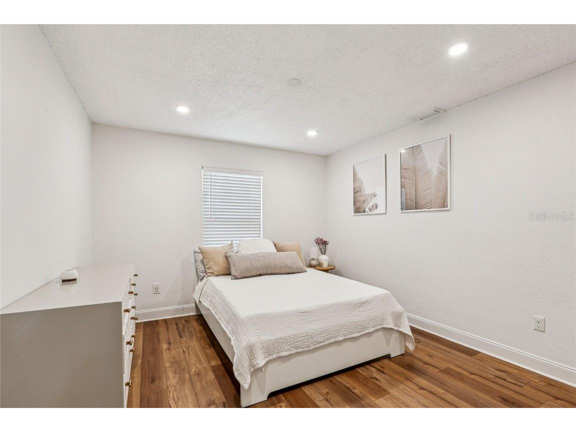 4104 N Seminole Avenue Tampa FL 33603 TB8449256 image32