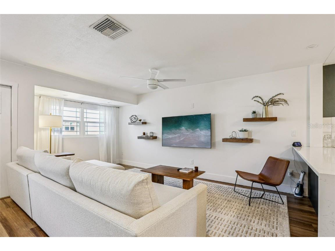 4104 N Seminole Avenue Tampa FL 33603 TB8449256 image8