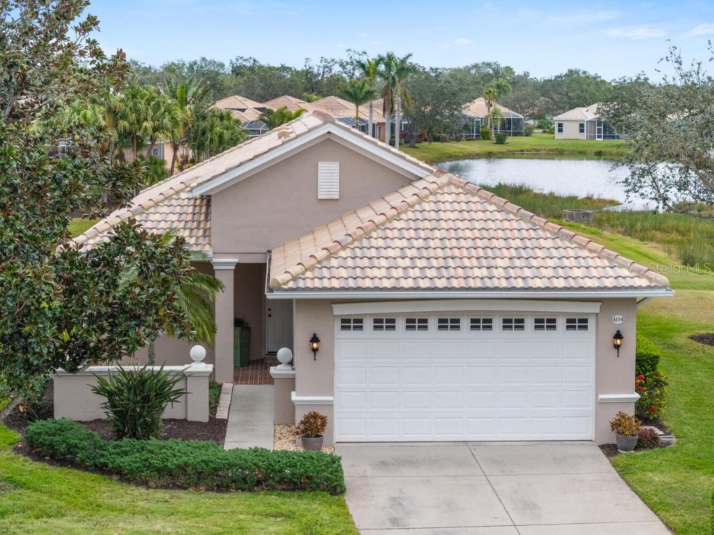 4104 Reflections Parkway Sarasota FL 34233 A4638532 image1