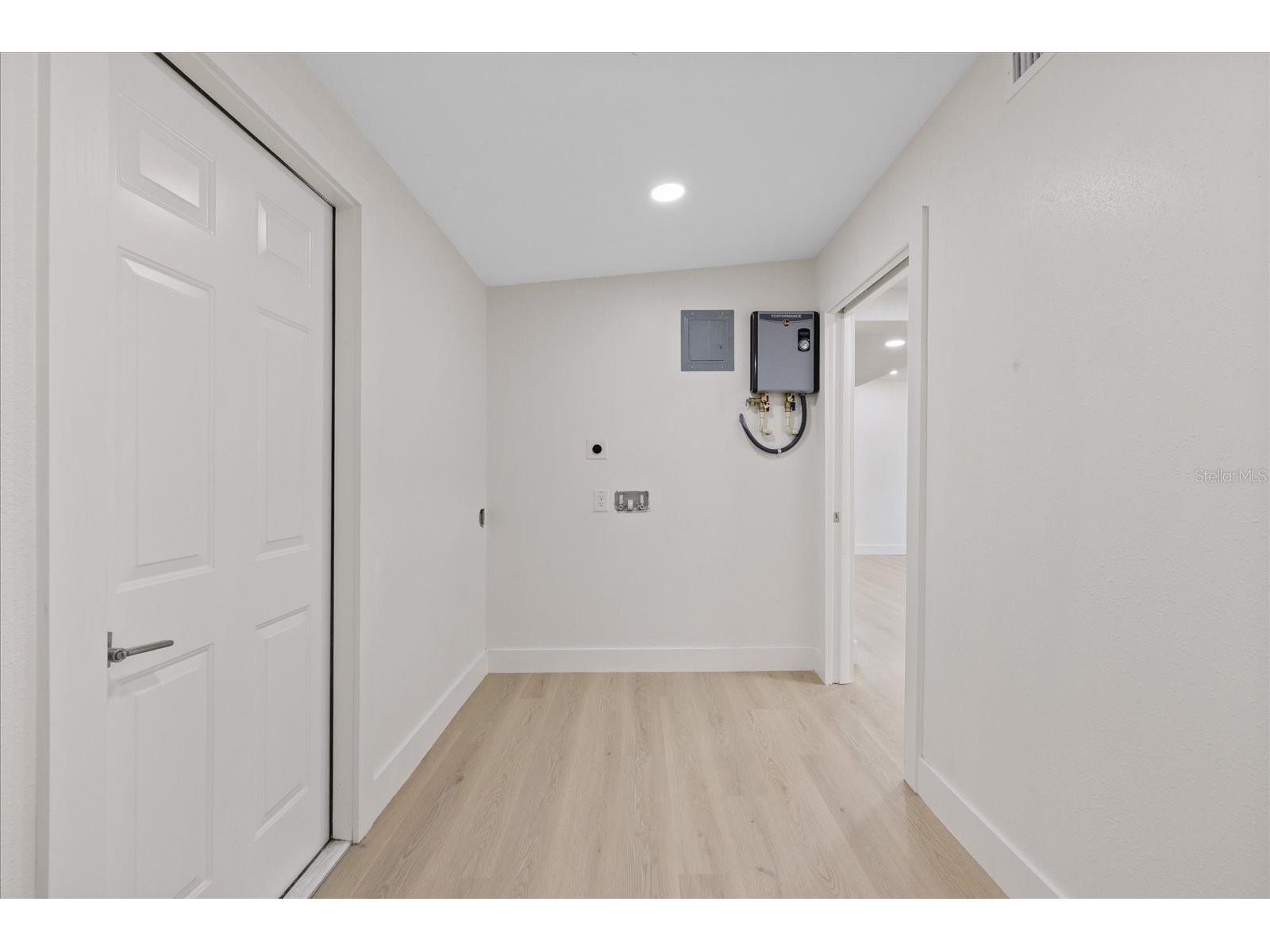 4104 W Montgomery Terrace Tampa FL 33616 TB8522249 image23