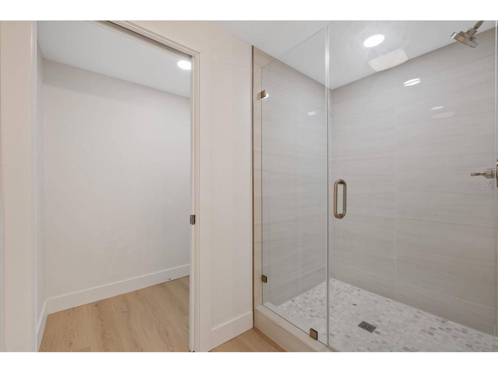 4104 W Montgomery Terrace Tampa FL 33616 TB8522249 image32