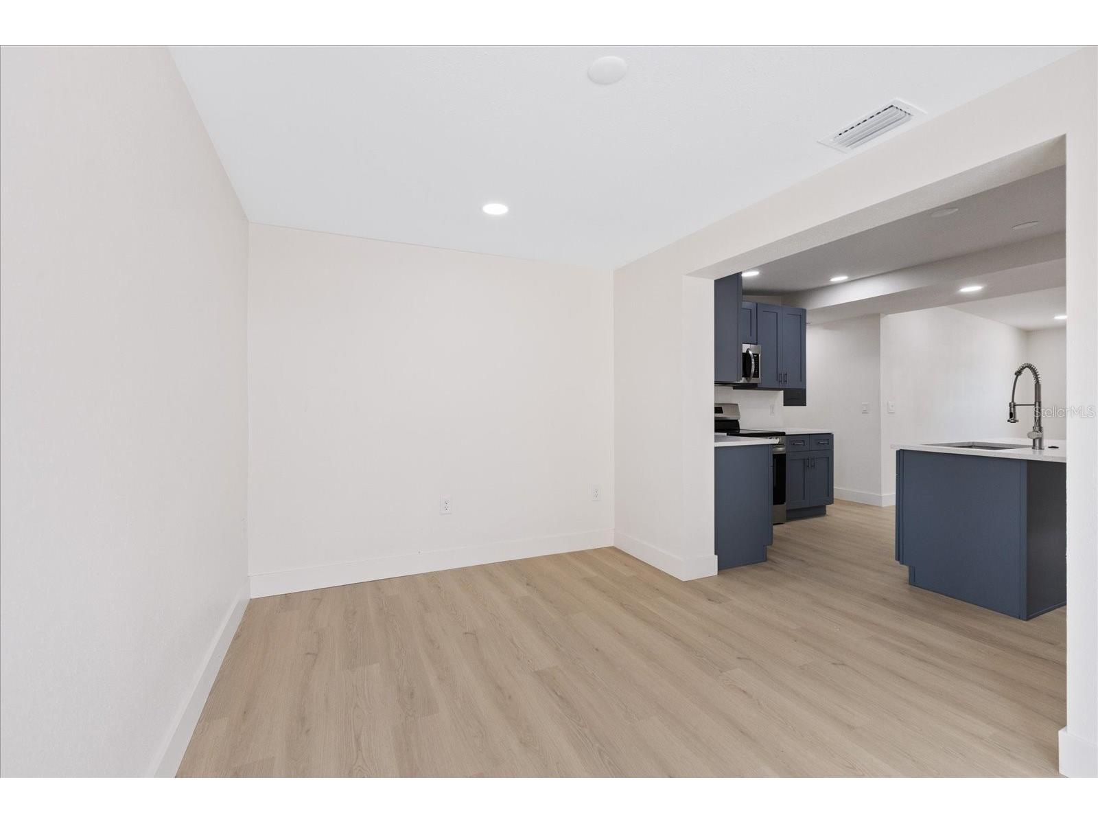 4104 W Montgomery Terrace Tampa FL 33616 TB8522249 image4