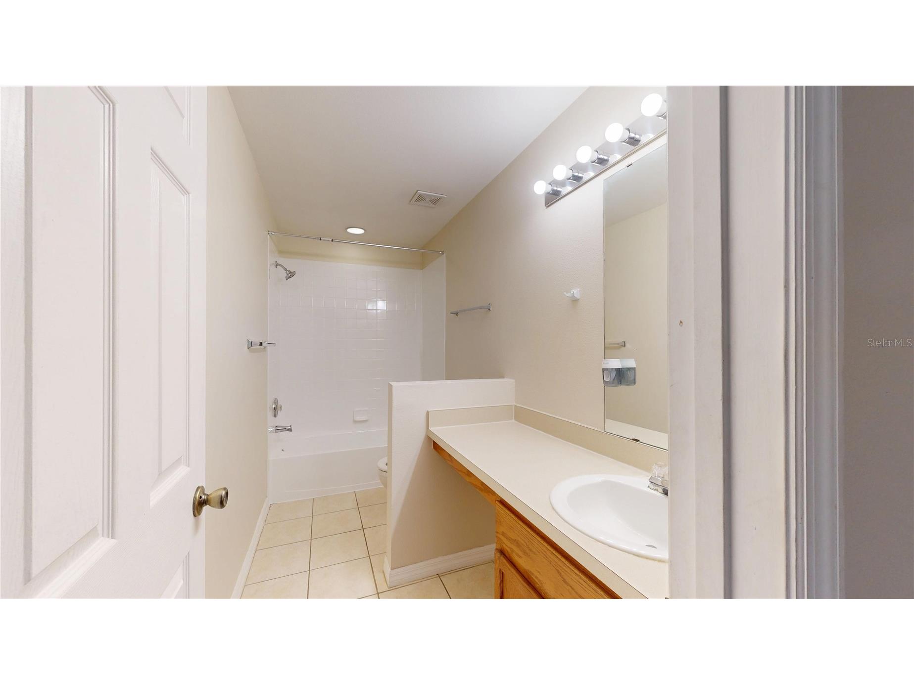 4104 Winding River Way Land O Lakes FL 34639 TB8464523 image17